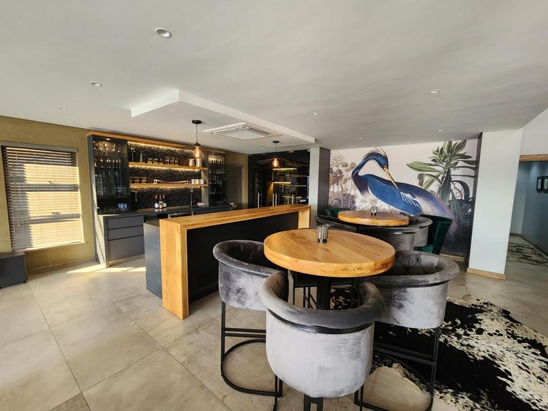 5 Bedroom Property for Sale in Heron Banks Golf Estate Free State